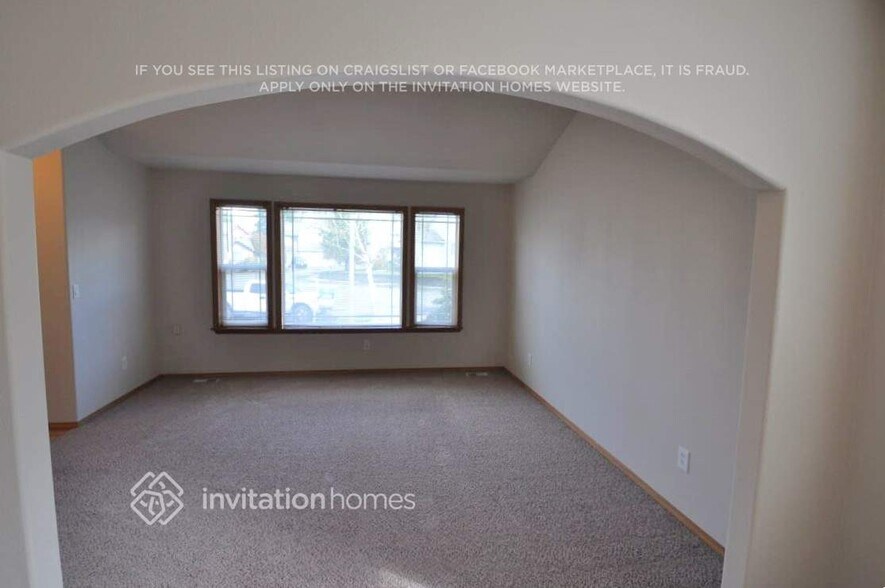 Building Photo - 13520 110th Ave Ct E