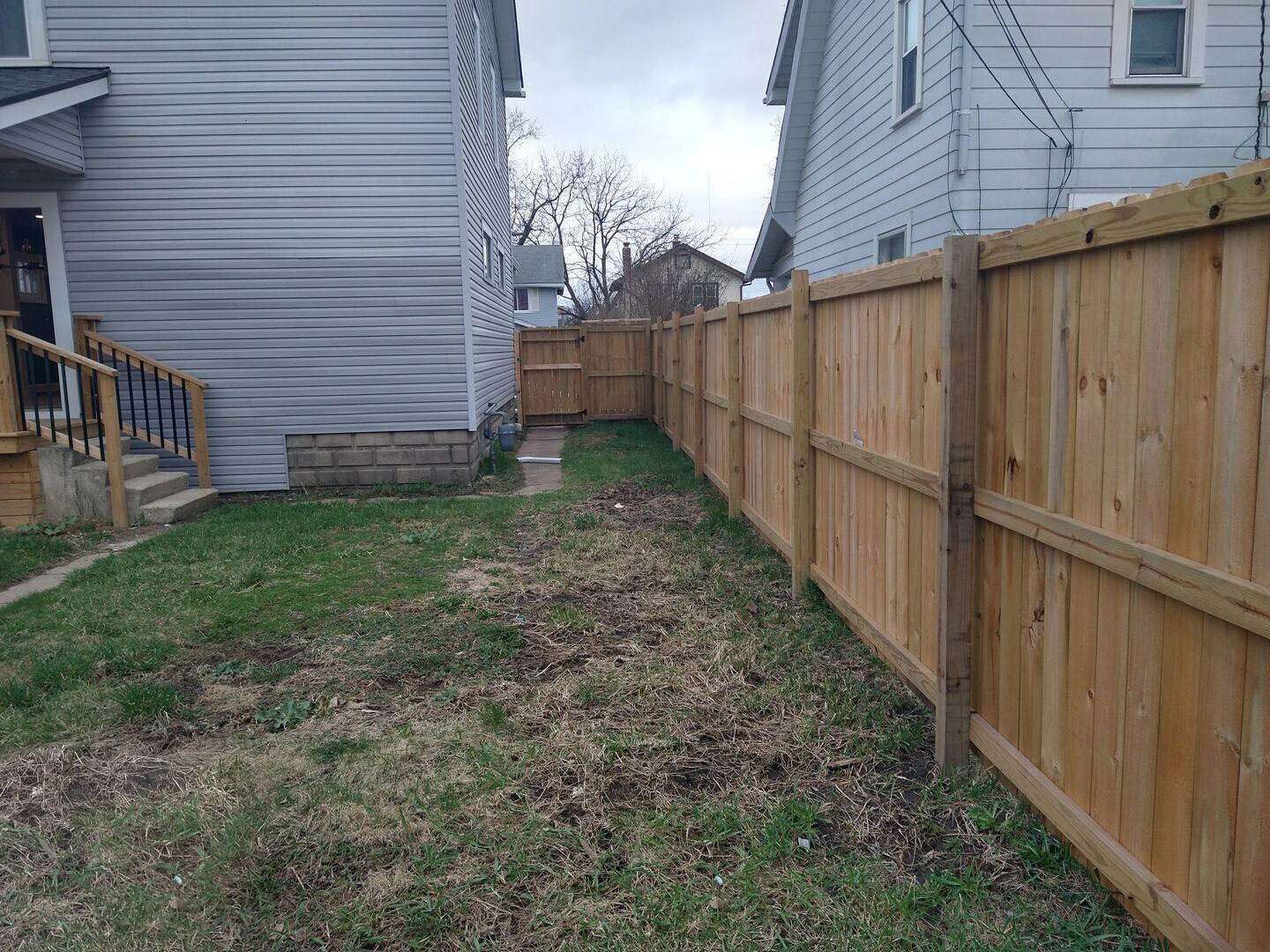 Building Photo - 587 S Ogden Ave