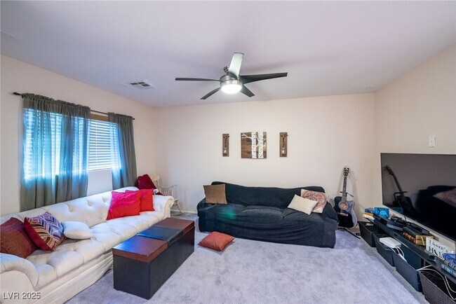 Building Photo - 5283 Broadlake Ln