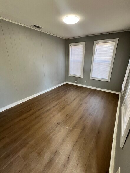 Building Photo - 402 Old Richton Rd