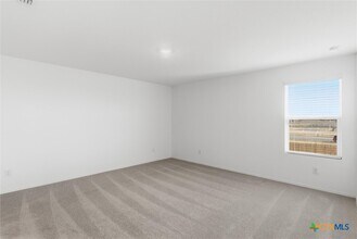 Building Photo - 310 Trinity River Holw