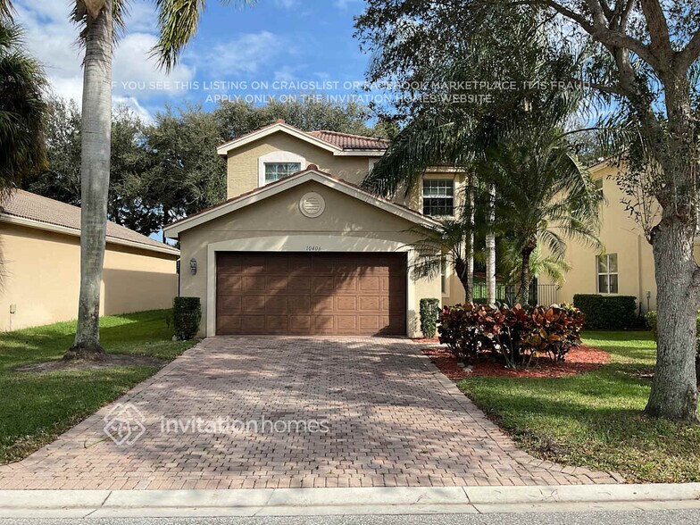 Primary Photo - 10406 Pearwood Pl