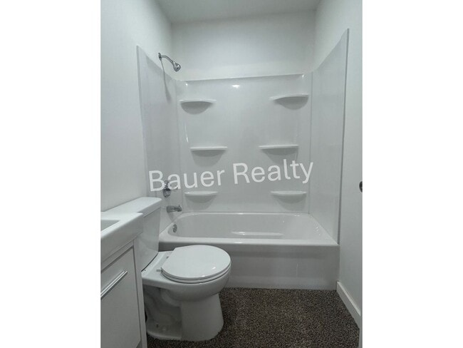 Building Photo - 1427 Township Rd 608