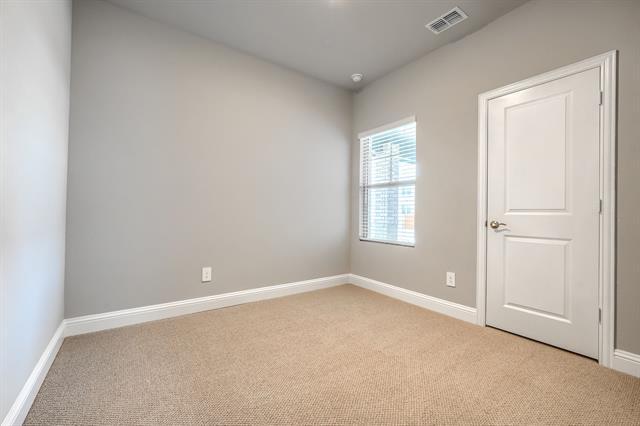 Building Photo - 1206 Booker Dr