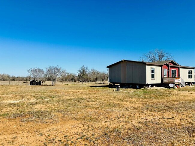 Building Photo - 4024 Farm to Market 535