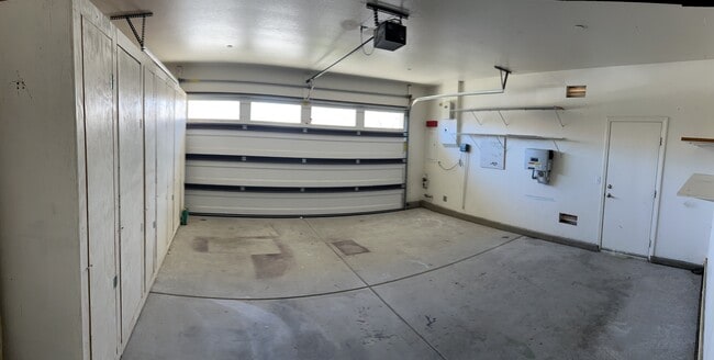 Building Photo - 42912 Beamer Ct