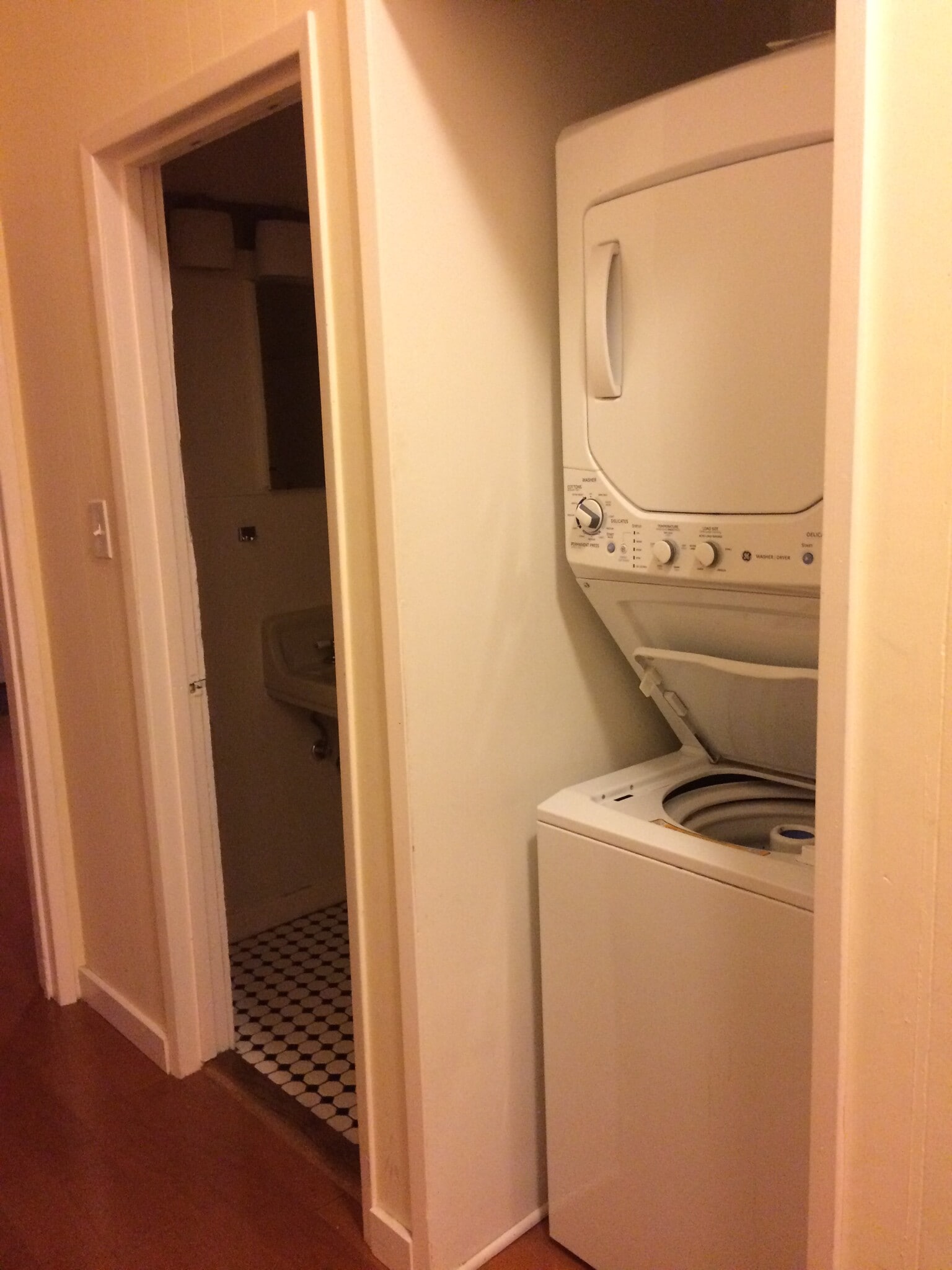 Laundry - 1556 Northwest Ballard Way