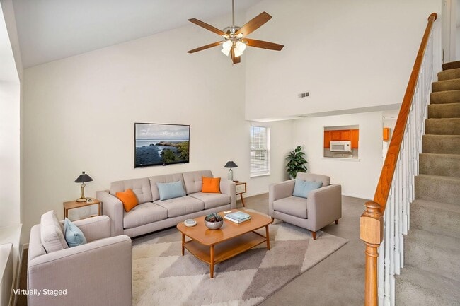 Building Photo - 3509-3511-3511 La Mesa Dr