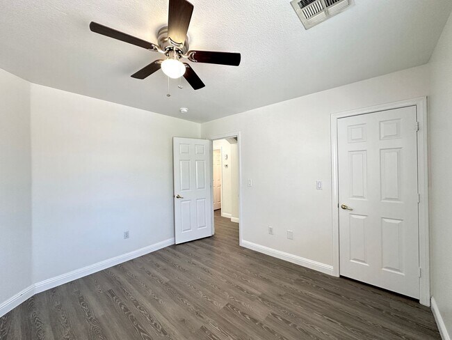 Building Photo - Aspen Meadows