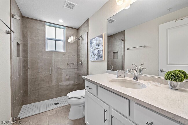 Building Photo - 172 Indies Dr E