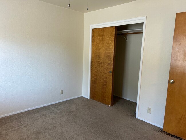 Building Photo - 355 N Chorro St