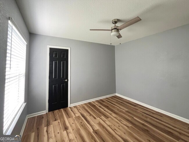 Building Photo - 101 Snug Harbor