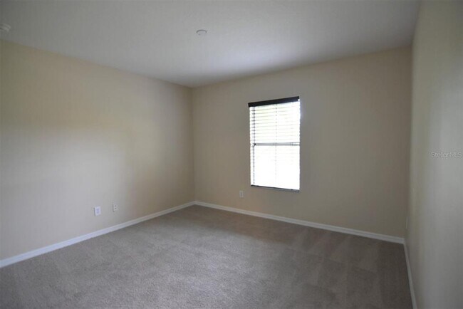 Building Photo - 2870 Grassmoor Loop