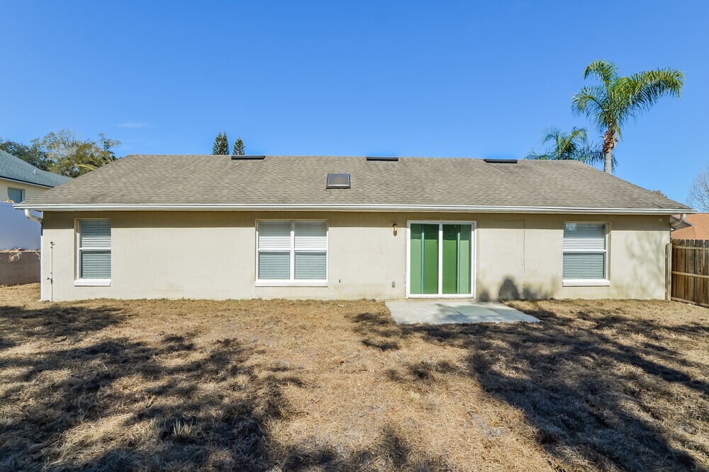 Building Photo - 8000 Stirrupwood Ct