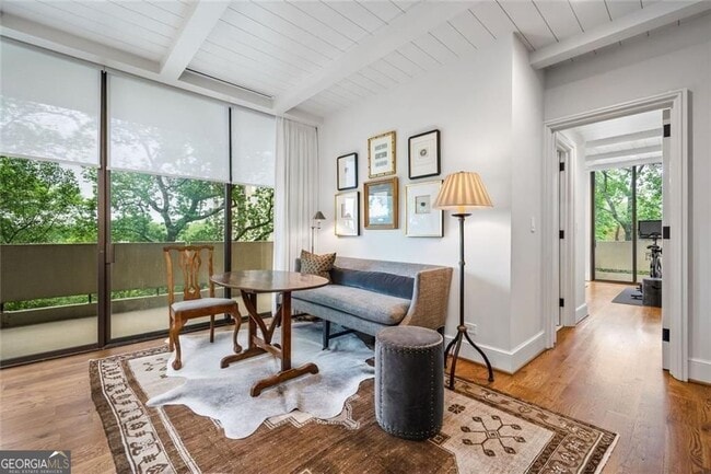 Building Photo - 2575 Peachtree Rd NE