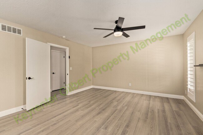 Building Photo - Beautiful Gilbert Home with Shared Pool — ...