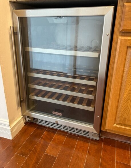 Building Photo - 4015 Bayshore Blvd