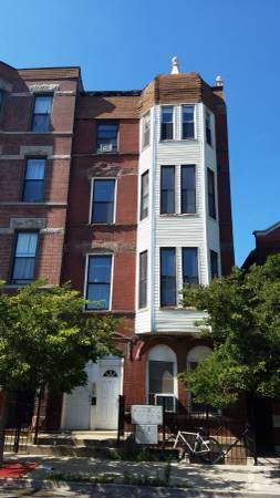 Building Photo - 1340 W 18th Pl