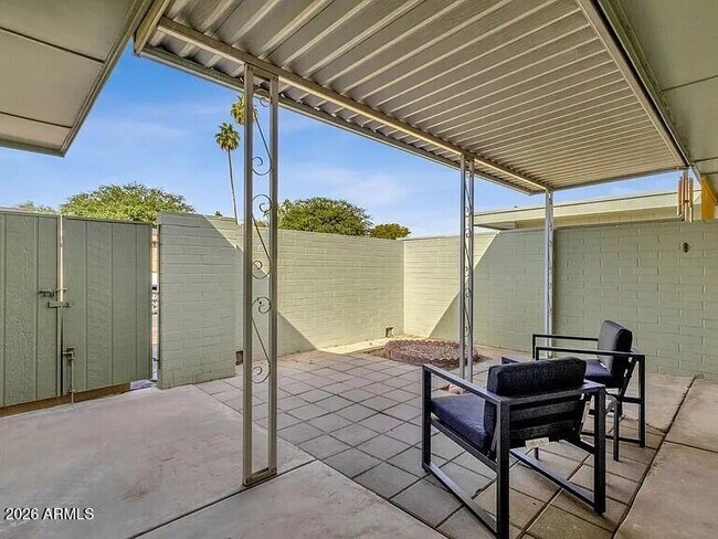 Building Photo - 13092 N 99th Dr