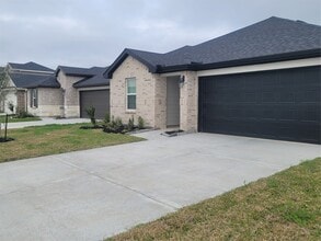 Building Photo - 3135 Tuscany Crk