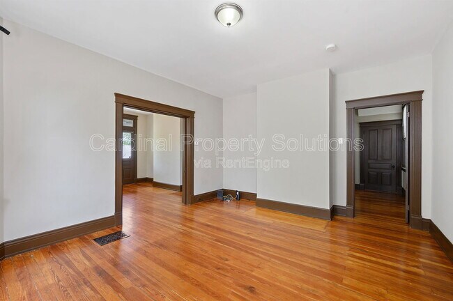 Building Photo - 4110 Bell St