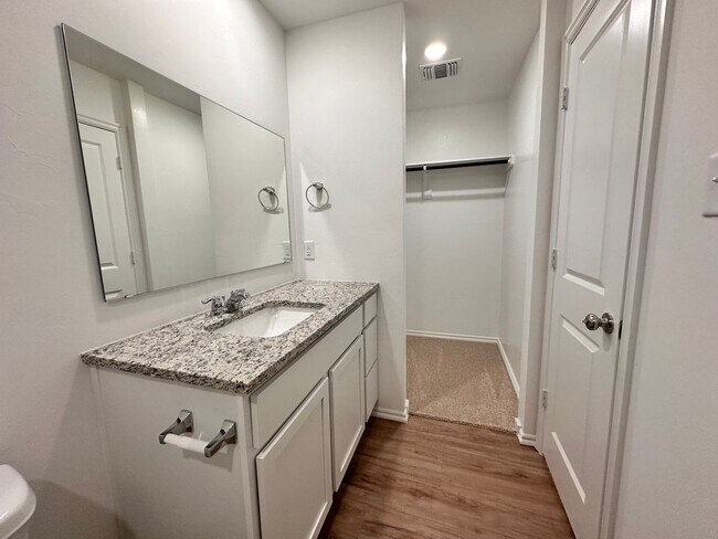 Building Photo - New 3 bedroom 2 1/2 bath home - Move in Deposit-Free! (If Qualified)