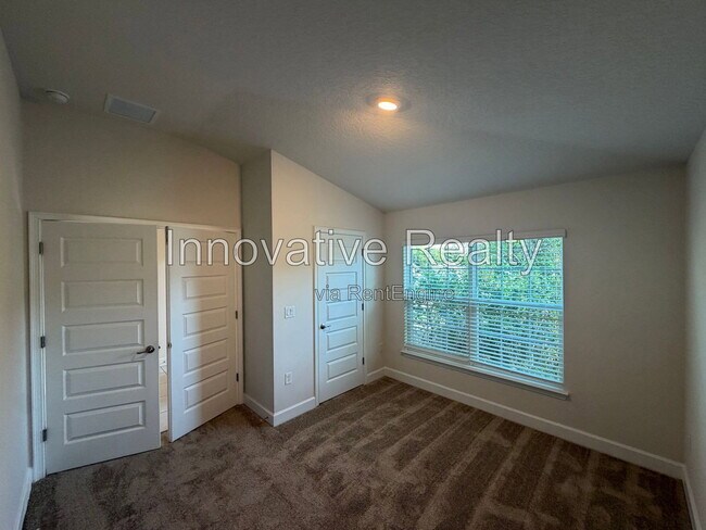 Building Photo - 2313 Angel Fish Loop