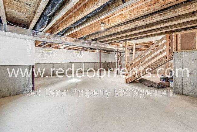 Building Photo - 6903 Oakdale Ln