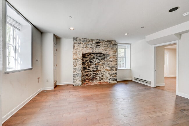 Building Photo - 804 Oella Ave