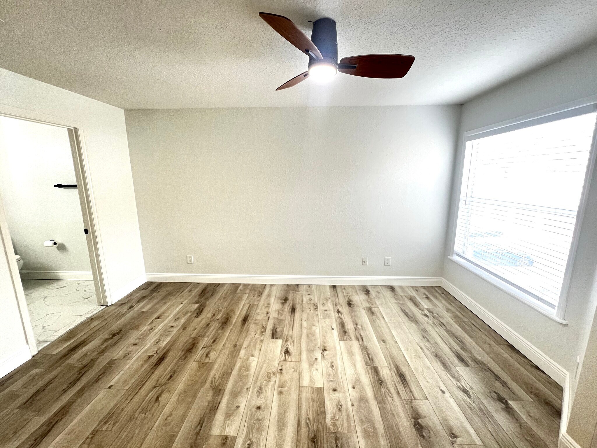 Building Photo - 7618 Pissarro Dr