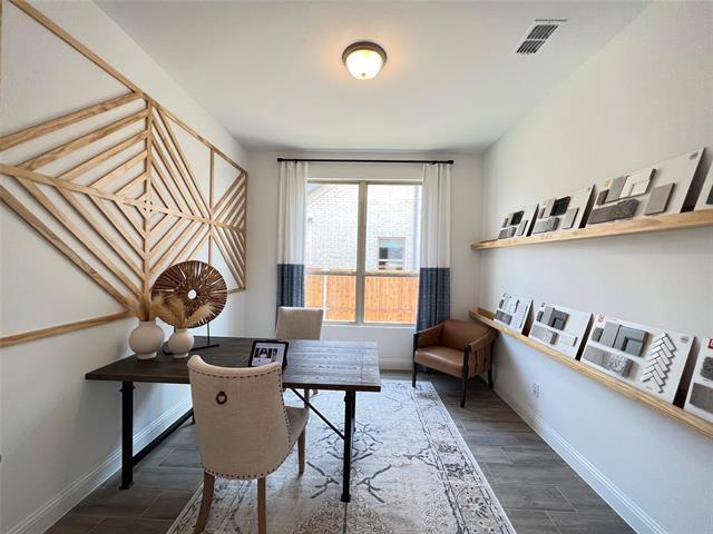 Building Photo - 1323 Beach Blvd