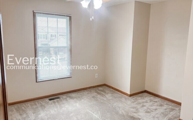 Building Photo - 4369 Houser Dr