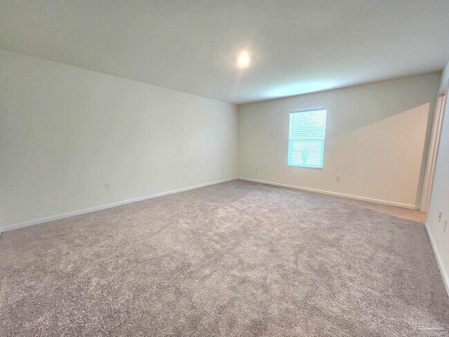 Building Photo - 7840 Maxton Rd