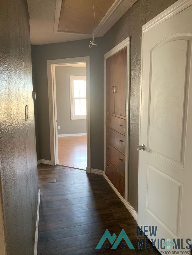 Building Photo - 142 S Indio Ave