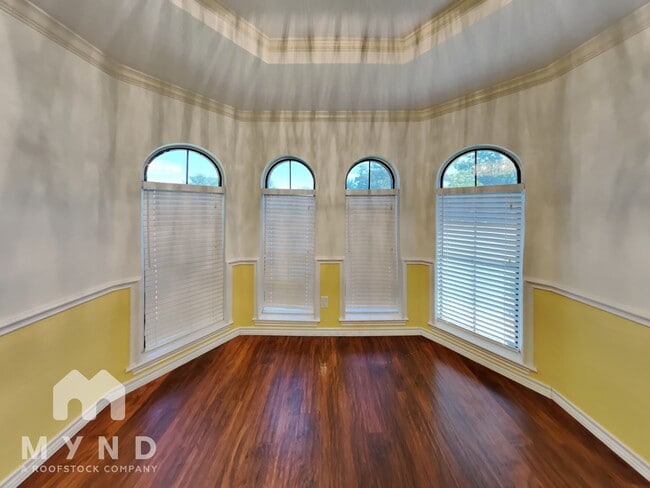 Building Photo - 1118 Tahlequah Trail