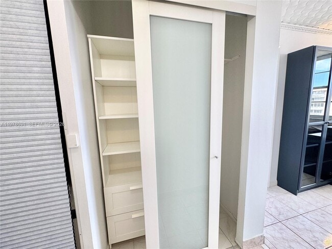 Building Photo - 250 174th St