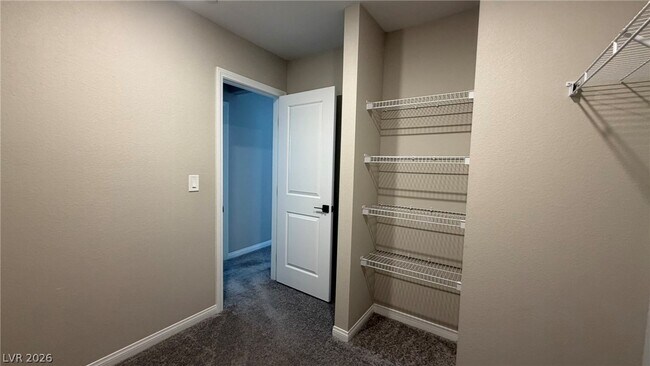 Building Photo - 2283 Teatro Ave