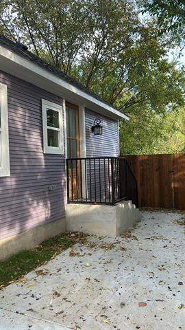 Building Photo - 2626 Burger Ave