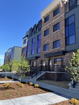 Building Photo - The Brin
