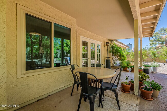 Building Photo - 4730 E Desert Cactus St