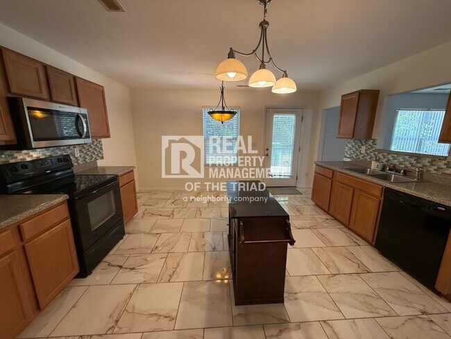 Building Photo - 4547 Brimmer Pl Dr