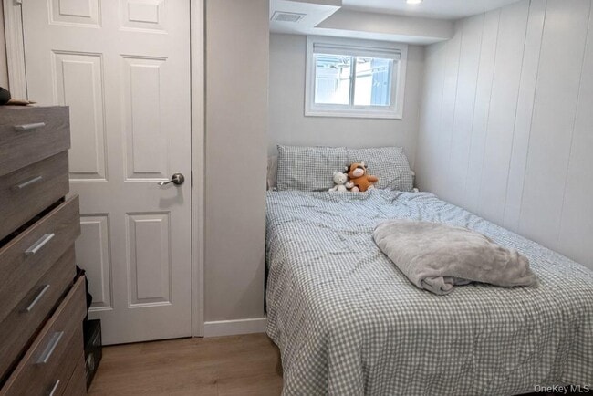 Building Photo - 71 E Lido Promenade