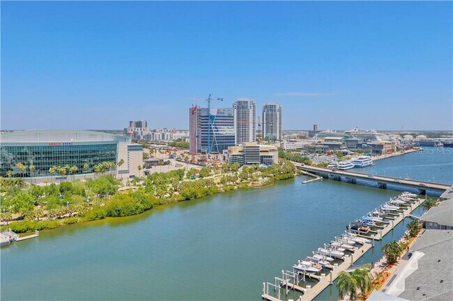 Building Photo - 371 Channelside Walk Way