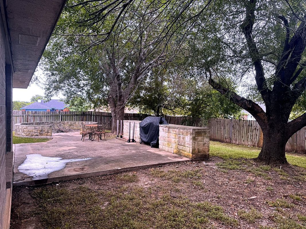 Building Photo - 1518 Chardonnay Dr
