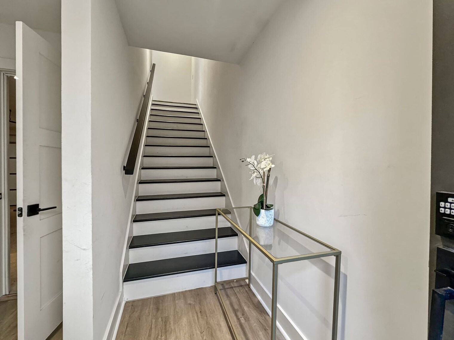 Building Photo - 1731 N Fitzhugh Ave