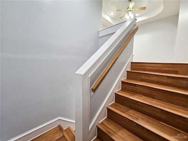 Building Photo - 28 Quail Ave