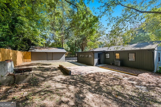 Building Photo - 2541 Santa Barbara Dr NW