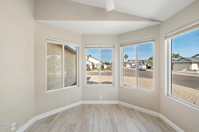 Building Photo - 8835 W Michelle Dr