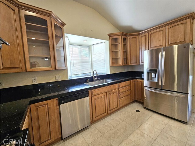 Building Photo - 609 Lorena Ave