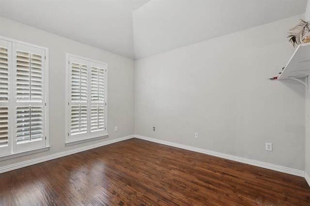 Building Photo - 7309 Alandale Dr